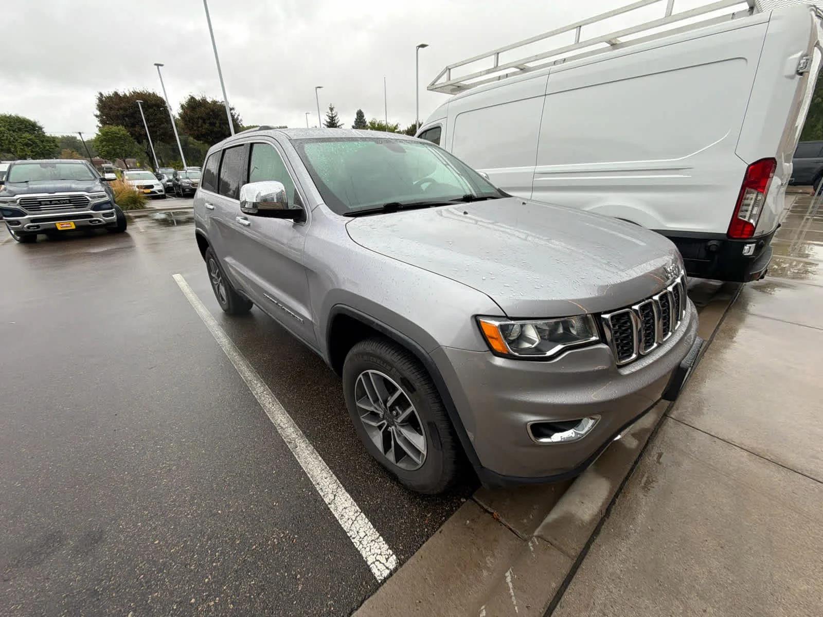 jeep grand cherokee 2019 1C4RJFBG8KC696951 image